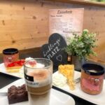 Kaffee-Zeit auf der Willrother Alm mit leckeren hausgemachten Kuchen und Kaffee-Spezialitäten